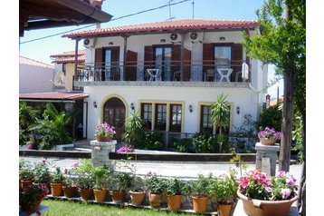 Греция Hotel Ouranoupoli, Экстерьер