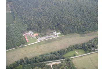 Česko Bungalov Osvětimany, Exteriér