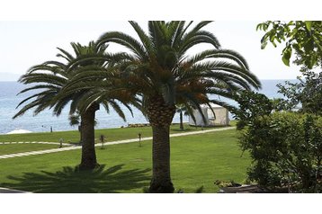 Grecia Hotel Hanioti, Exterior