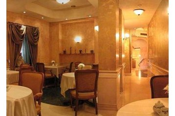 Румъния Hotel Букурещ / Bucureşti, Екстериор