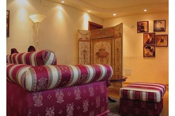 Румъния Hotel Букурещ / Bucureşti, Екстериор