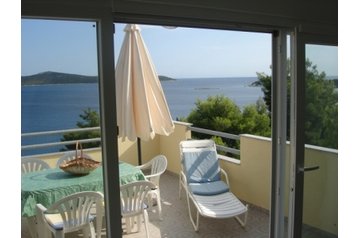 Croacia Byt Sevid, Exterior