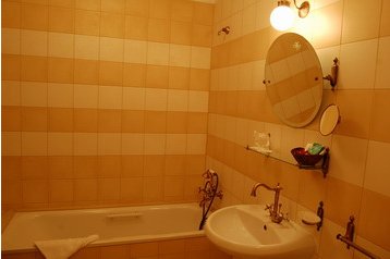 Rumeenia Hotel Bukarest / Bucureşti, Eksterjöör