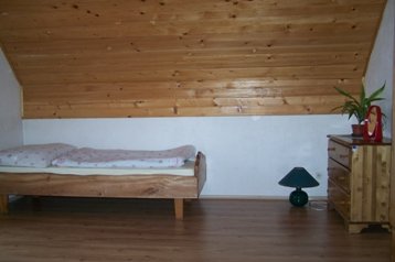 Slovacia Chata Michalová, Exteriorul