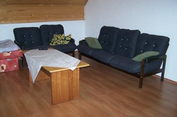 Slovacia Chata Michalová, Exteriorul