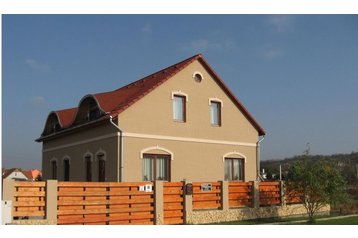 Magyarország Privát Egerszalók, Exteriőr