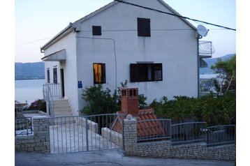 Horvaatia Privát Slatine, Eksterjöör