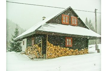 Slovaquie Chata Huty, Extérieur