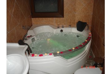 Griekenland Chata Paramonas, Exterieur