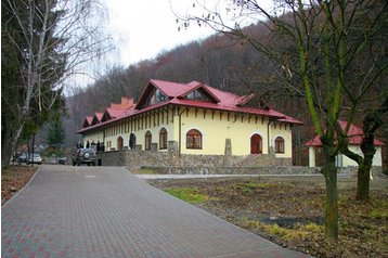 Ukraina Hotel Antalovce, Zewnątrz