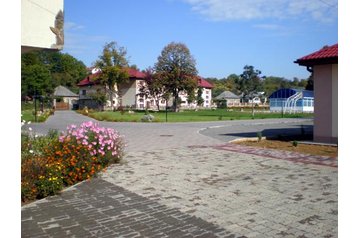 Ukraina Hotel Antalovce, Zewnątrz