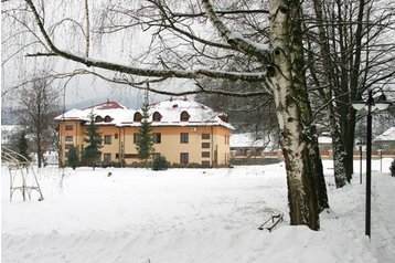 Ukraina Hotel Antalovce, Zewnątrz