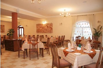 Украина Hotel Анталовци / Antalovce, Экстерьер