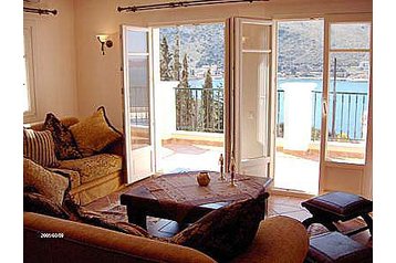 Griechenland Chata Kassiópi, Exterieur