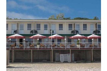 Ucranie Hotel Odesa, Extérieur