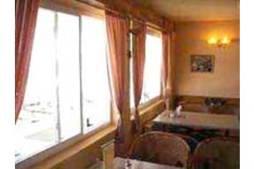 Ucranie Hotel Odesa, Extérieur