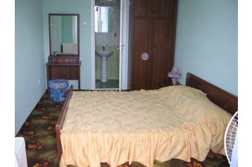 Ukraina Hotel Sevastopoľ, Sevastopole, Interjers