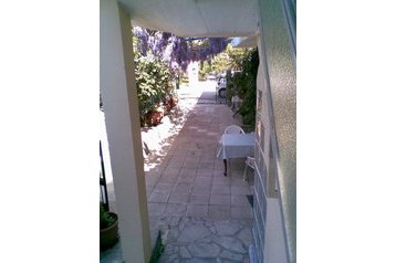 Řecko Privát Agali, Exteriér