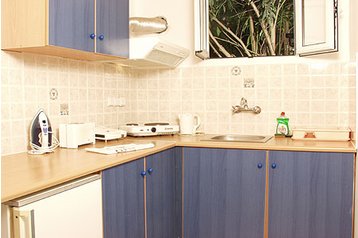 Grecia Penzión Plános, Exterior