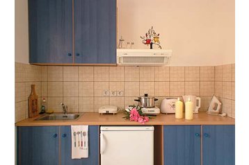 Grecia Penzión Plános, Exterior