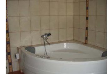 Украина Hotel Дережичи / Derežyči, Экстерьер