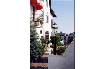 Ucrania Hotel Uzhgorod / Užhorod, Exterior