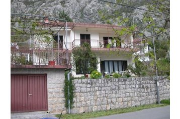 Montenegro Byt Dobrota, Exterior