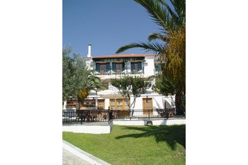 Grecia Hotel Panormos, Esterno