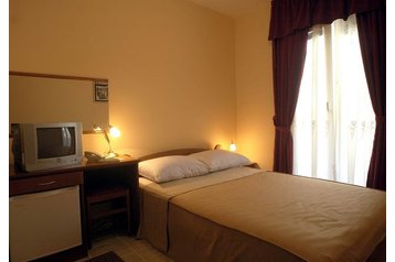 Melnkalne Hotel Budva, Eksterjers