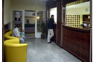 Melnkalne Hotel Budva, Eksterjers