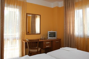Черна гора Hotel Petrovac, Екстериор