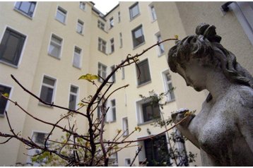 Germania Byt Berlin, Exteriorul