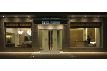 Hellas Hotel Kalamáta, Eksteriør