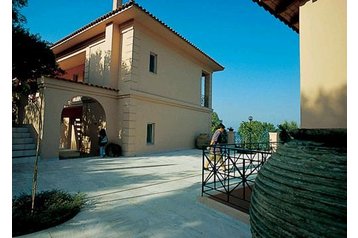 Greece Hotel Rovies, Exterior