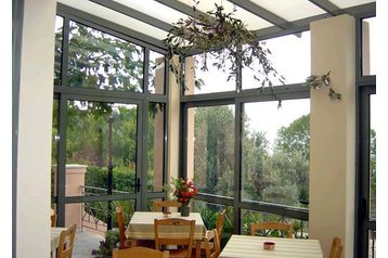 Грецiя Hotel Rovies, Екстер'єр