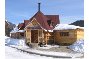 Ukraina Hotel Slavske, Zewnątrz