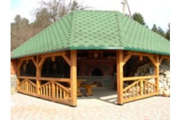 Ucranie Hotel Schidnyca, Extérieur