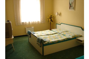 Hotel Trencsénteplic / Trenčianske Teplice 3