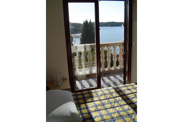 Chorvatsko Privát Pula, Exteriér