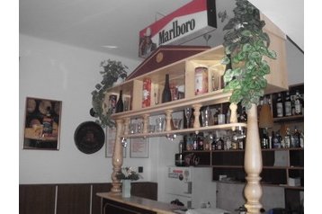 Унгария Penzión Дебрецин / Debrecen, Екстериор