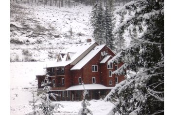 Ukraina Hotel Volosjanka, Eksteriør