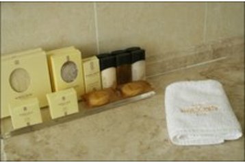 Hotel Kiev / Kyiv 4