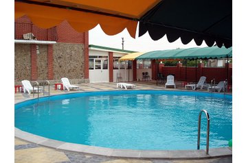 Ukraina Hotel Kirilovka, Eksterjers