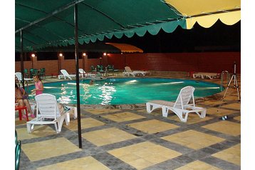 Ukraina Hotel Kirilovka, Eksterjers