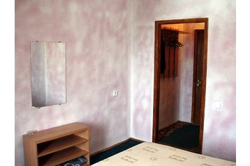 Ukraina Hotel Kirilovka, Eksterjers