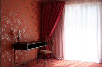 Ukrajina Hotel Sevastopolj / Sevastopoľ, Eksterijer