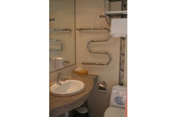 Ukrajina Hotel Sevastopolj / Sevastopoľ, Eksterijer