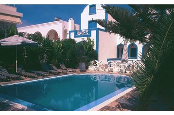 Grecja Penzión Karterados, Zewnątrz