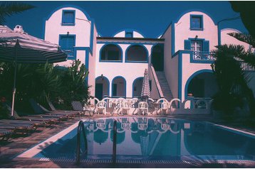 Grecja Penzión Karterados, Zewnątrz