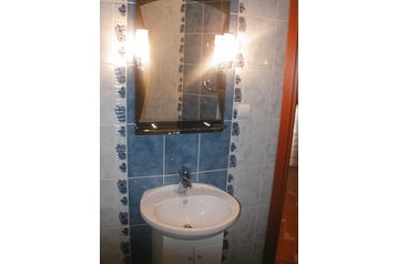 Apartment Lviv / Ľviv 3
